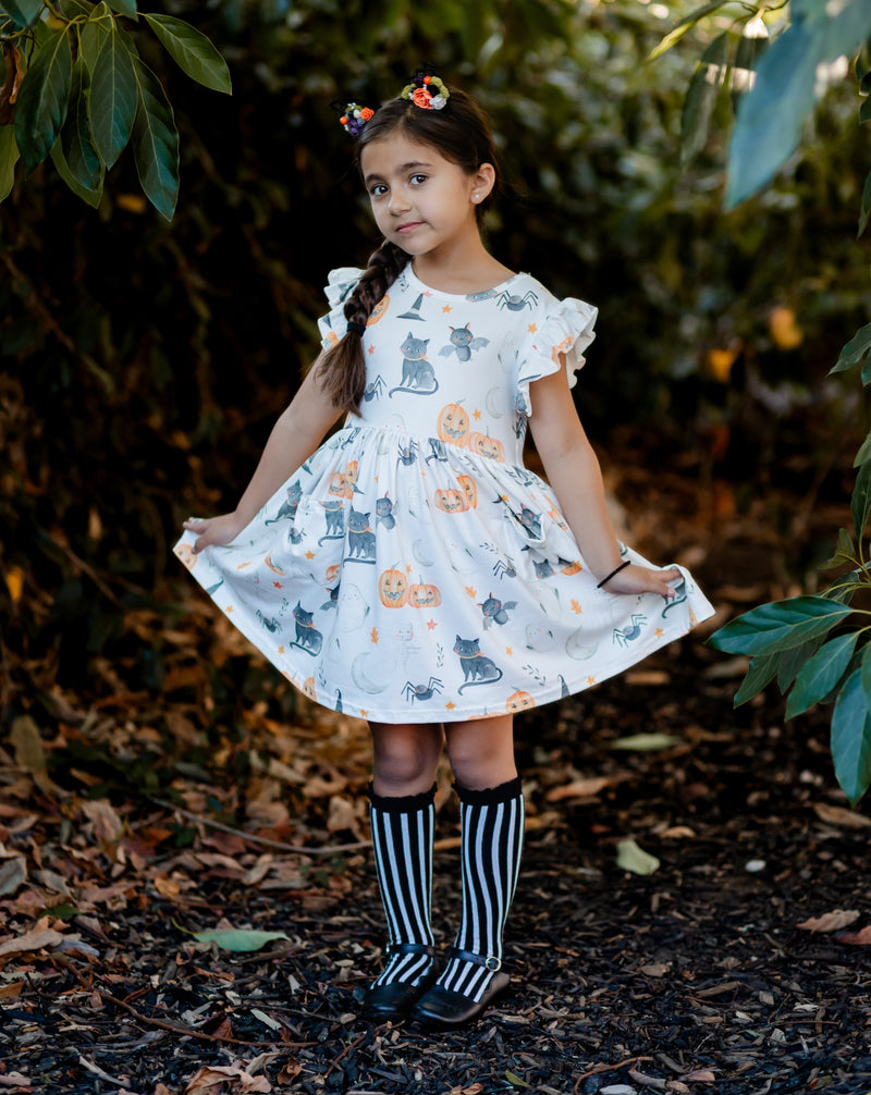 SPOOKY CAT DRESS WITH POCKETS