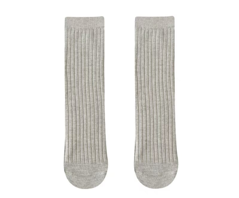 LIGHT GREY SOCKS