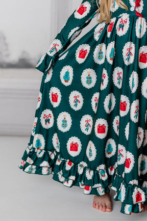 CHRISTMAS GREEN NIGHTGOWN - Christmas2025