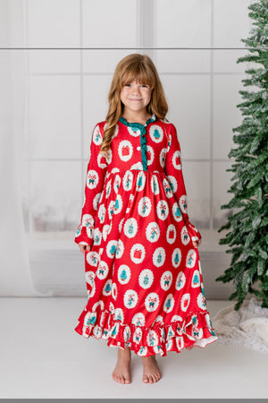 CHRISTMAS RED NIGHTGOWN - Christmas2025