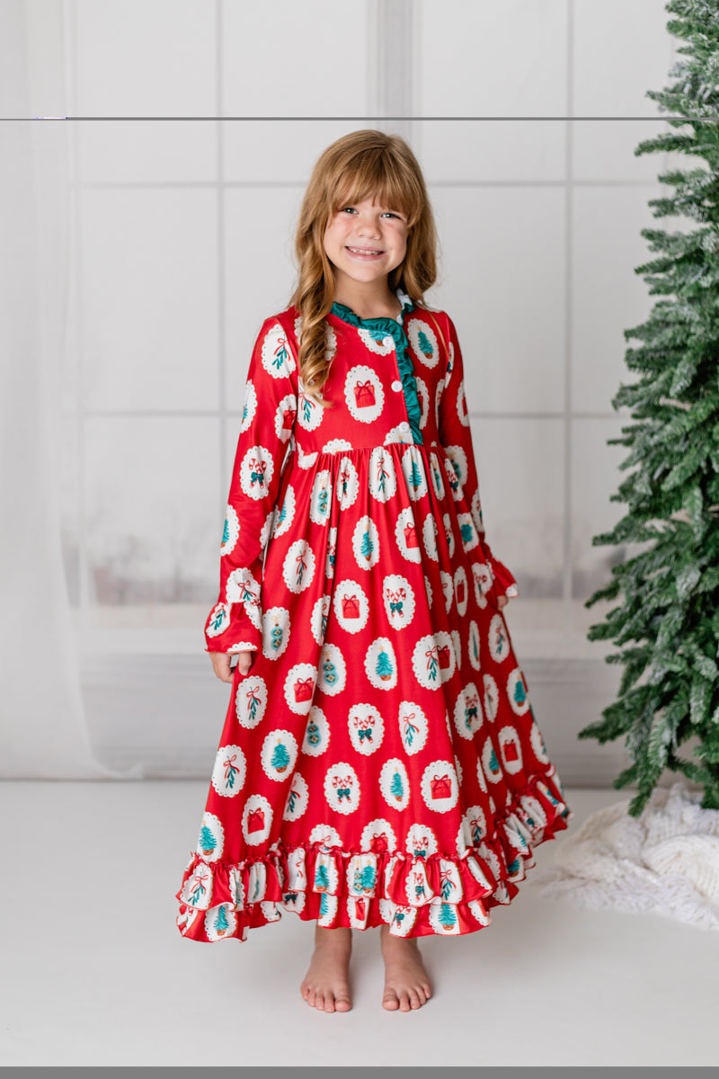 CHRISTMAS RED NIGHTGOWN - Christmas2025