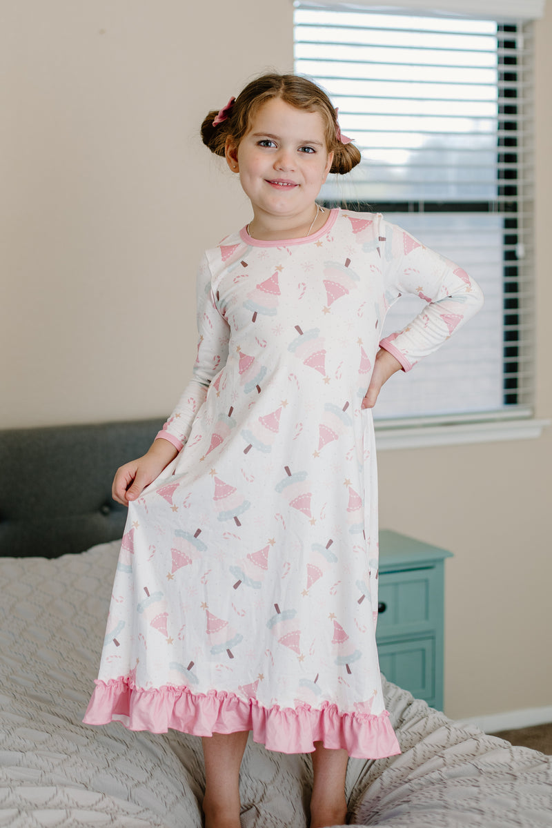 CHRISTMAS PASTEL TREE NIGHTGOWN