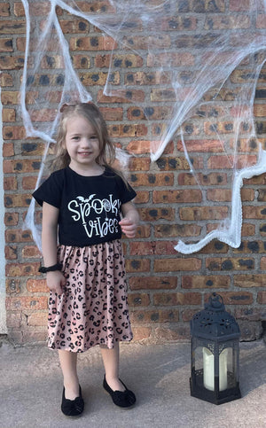 SPOOKY VIBES MOMMY AND ME TSHIRTS