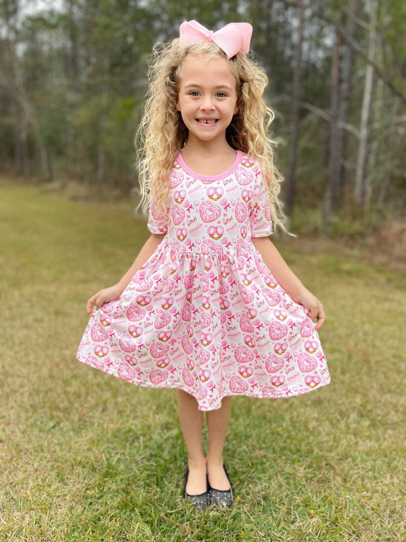 VALENTINE DONUT DRESS WITH POCKETS