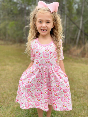 VALENTINE DONUT DRESS WITH POCKETS