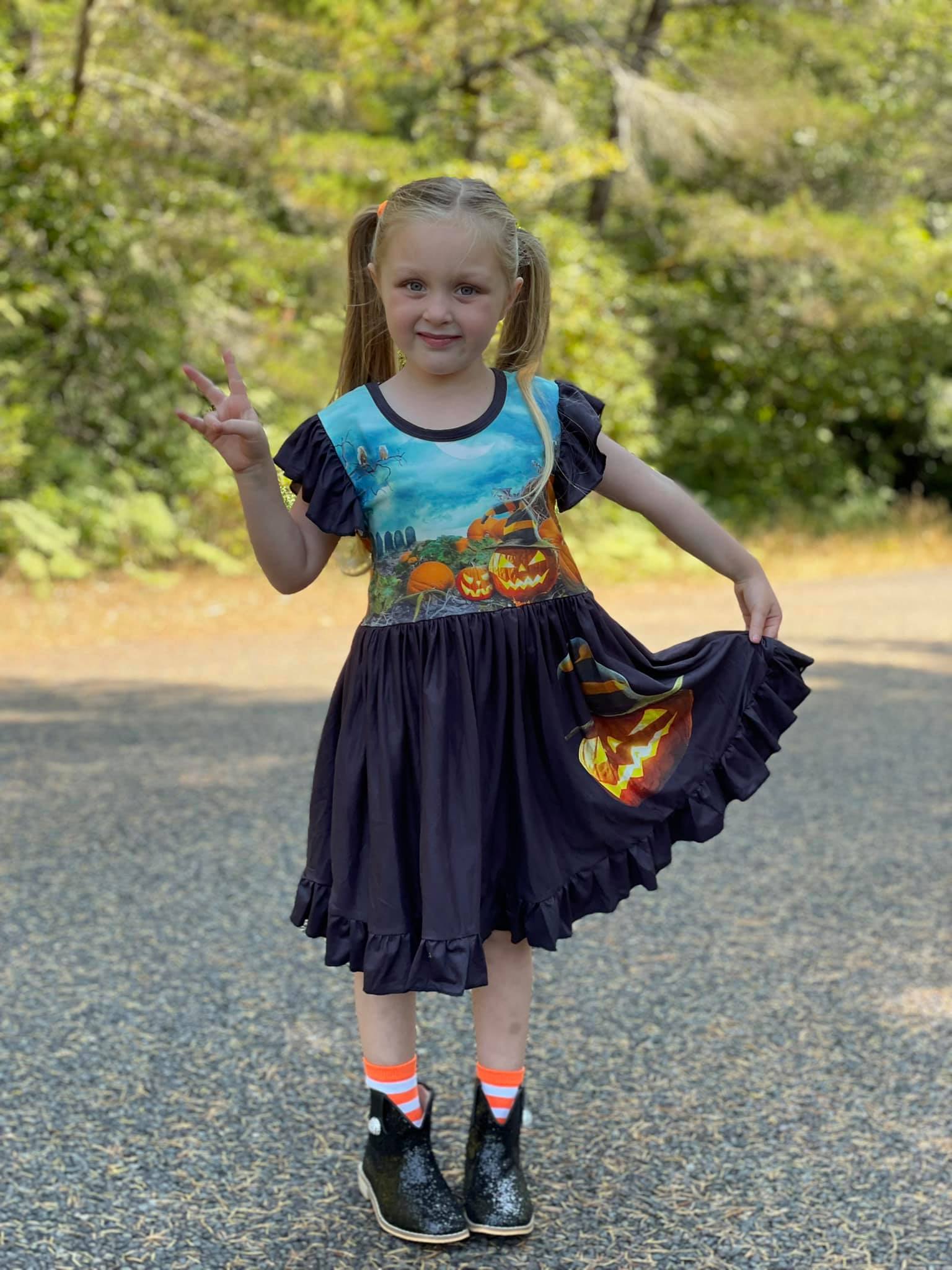 HALLOWEEN TWIRLY DRESS BLACK Hunny Bee Kids New York NY USA