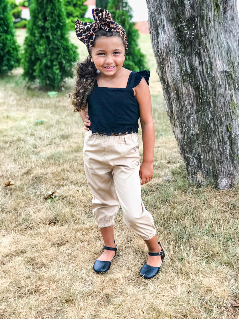 BLACK TOP AND KHAKI PANTS SET