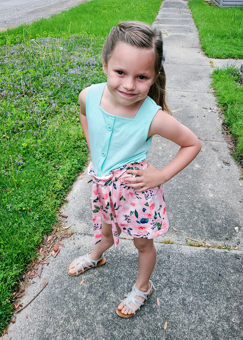 MINT TOP & FLORAL SHORTS SET